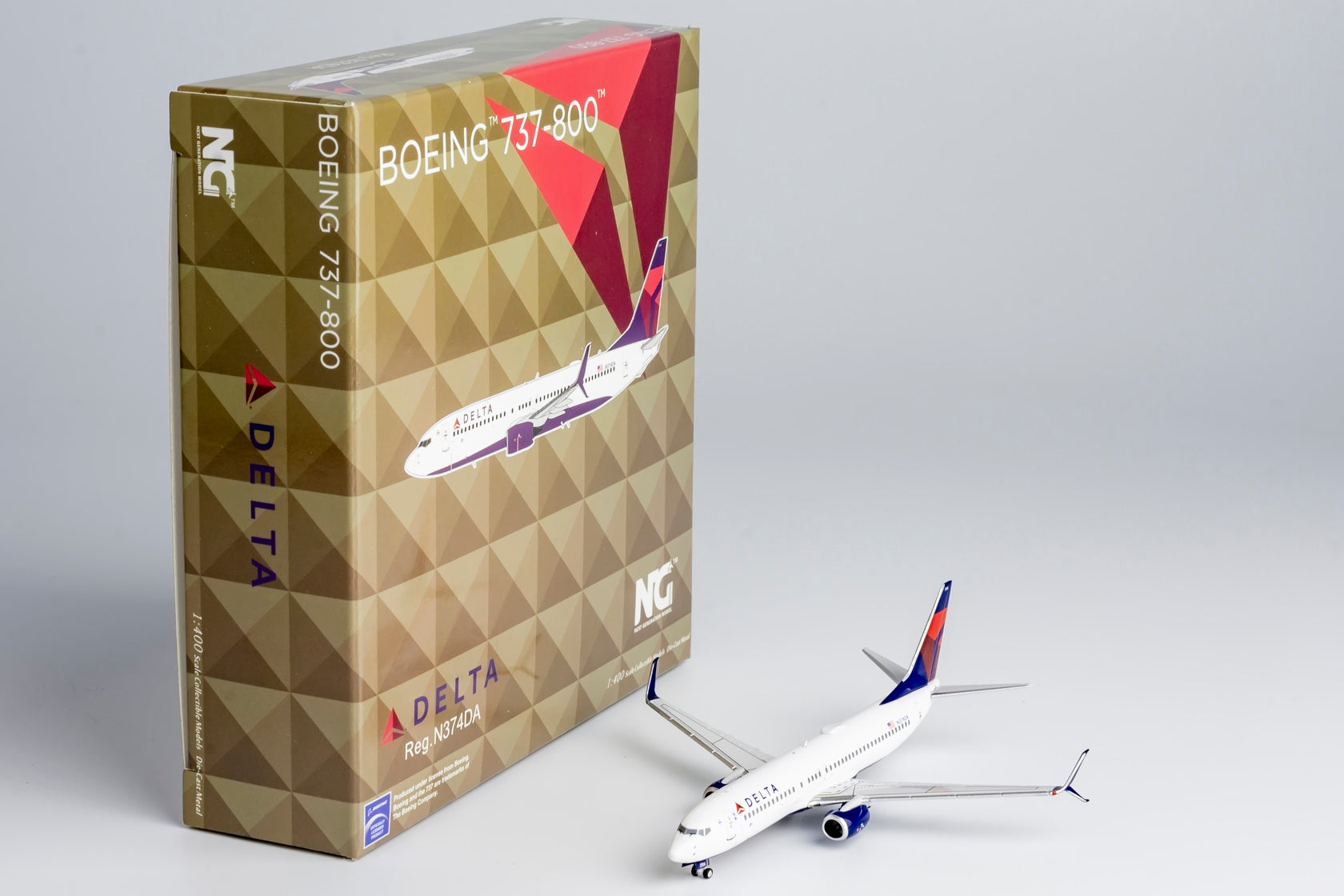 1/400 Delta Air Lines Boeing 737-800 N374DA NG58218 - cover